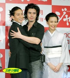 伊藤英明さんの身長は1cm 芸能人 有名人の身長研究所 伊藤英明さんの身長は1cm 芸能人 有名人の身長研究所