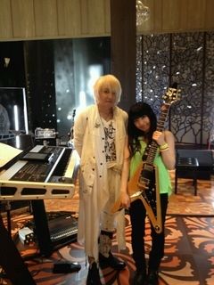 Miwaさんの身長は149cm 芸能人 有名人の身長研究所