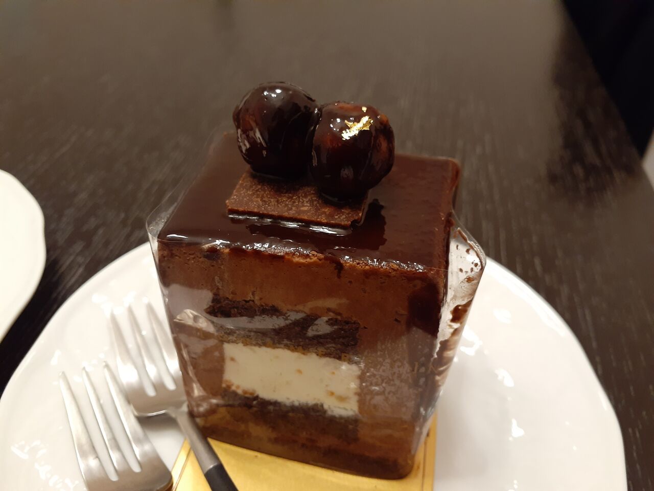 グラマシーニューヨーク 人気ケーキを食べ比べ おすすめno 1は 今日は何食べる 全国お土産日記 グラマシーニューヨーク 人気ケーキを食べ比べ おすすめno 1は 今日は何食べる 全国お土産日記