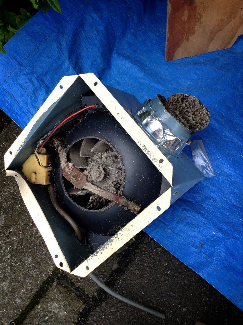 浴室の換気扇 団地専門 愛あふれるお風呂屋さん