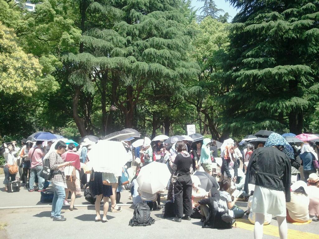 鬼灯の冷徹 イベントの物販列 ３３度の猛暑なのに日傘の群れがスゲエ 女性はもう男オタを凌駕したのだ 韓国グレートーおーぷん２ちゃんねるまとめ