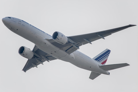 Air France:Boeing 777-F28(F-GUOC)-7104