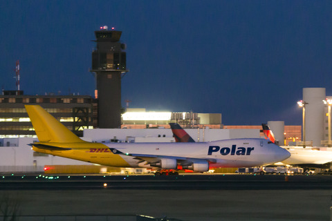 Polar Air Cargo:Boeing 747-46NF:SCD(N454PA)-8719