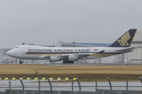 Singapore Airlines Cargo:Boeing 747-412F:SCD(9V-SFM)-4427