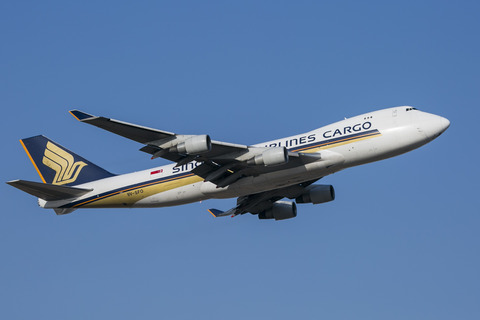 Singapore Airlines Cargo:Boeing 747-412F:SCD(9V-SFO)-1294