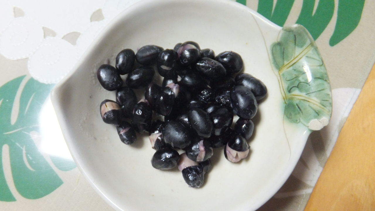 黒大豆 山ちゃんの食べ物と花