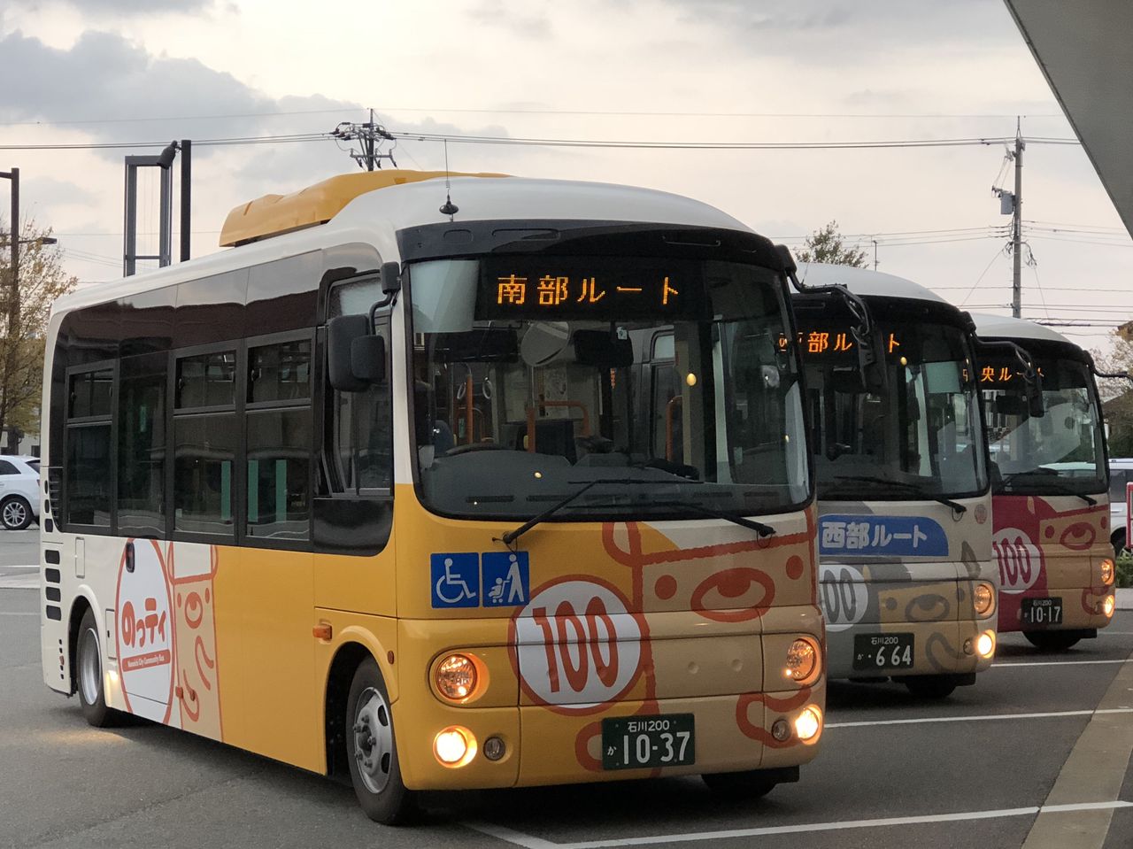 野々市市のコミュニティバス のっティ よこちゃんのバス写真館