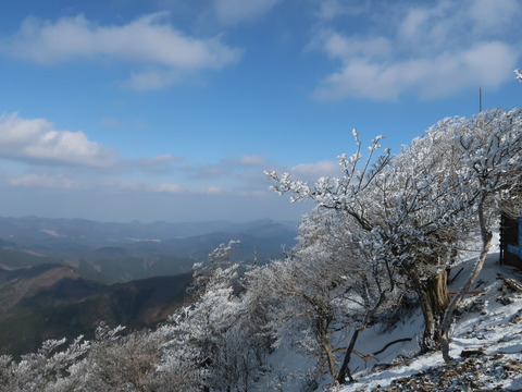 水登 高見山