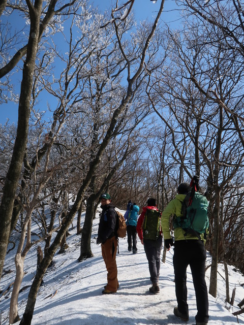 水登 高見山