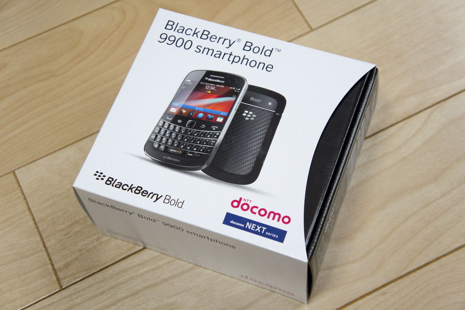 BlackBerry Bold 9900 docomo　箱付き docomo版 BlackBerry Bold 9900 を購入《開封～気づき》 »キリンスキ