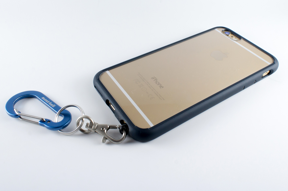 Iphoneにストラップが装着可能になる Pluggy Lock がプチバージョンアップ おshinoブ Iphoneにストラップが装着可能になる Pluggy Lock がプチバージョンアップ おshinoブ
