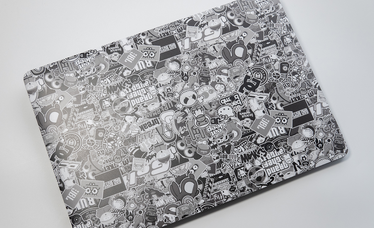MacBook Air 用スキンシール Wraplus／Slickwraps レビュー : おShinoブ