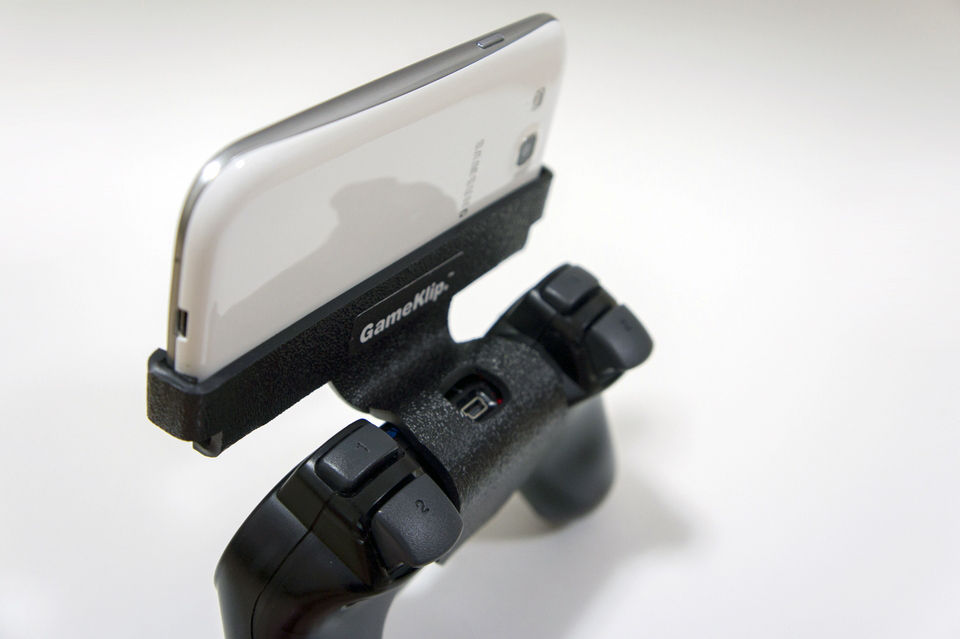 Galaxy Htcとps3コントローラを合体できちゃう Gameklip レビュー おshinoブ Galaxy Htcとps3コントローラを合体できちゃう Gameklip レビュー おshinoブ