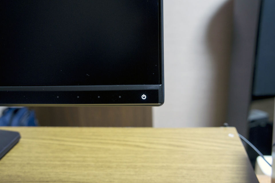 29インチ 21:9の超ワイド液晶 Dell U2913WM レビュー : おShinoブ