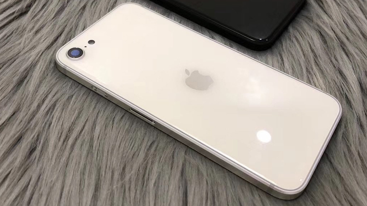 iPhone 8 64GB カスタマイズ