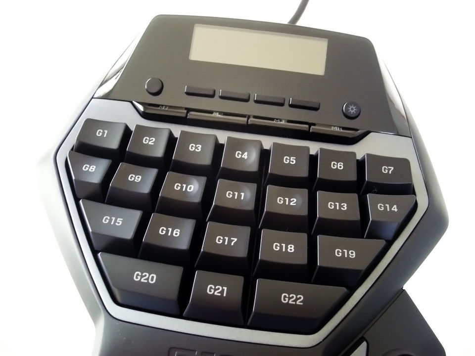 ゲーミングデバイス Logicool『G13 Advanced Gameboard