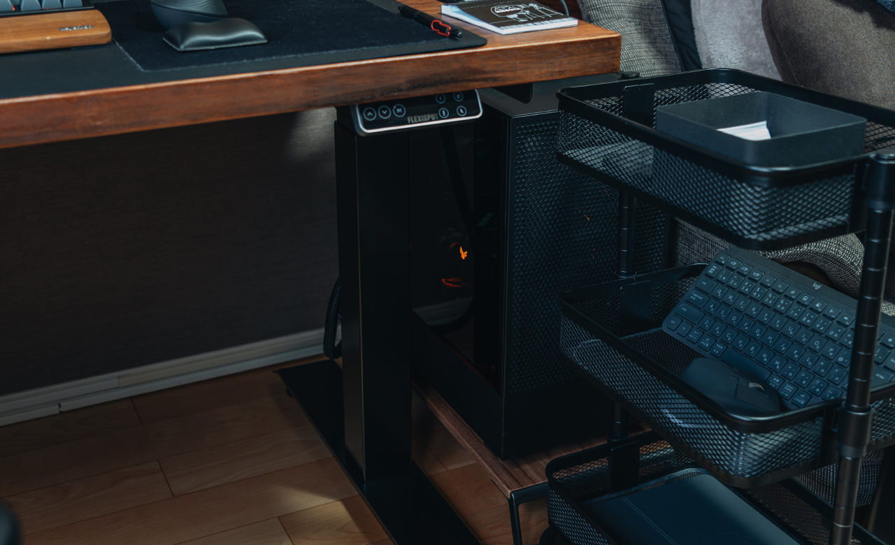 PCデスク 2023年1月