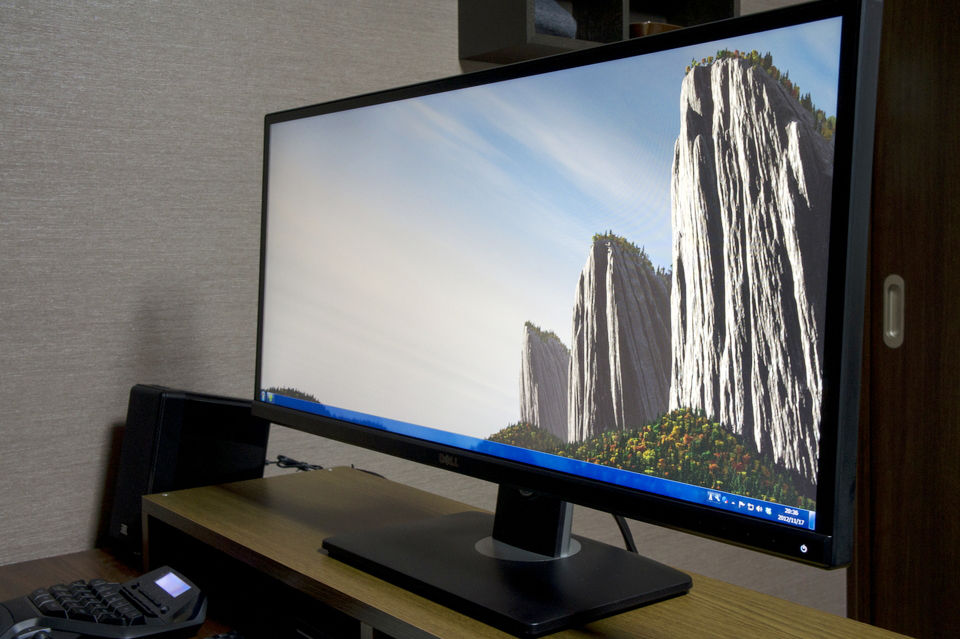 29インチ 21:9の超ワイド液晶 Dell U2913WM レビュー : おShinoブ 29インチ 21:9の超ワイド液晶 Dell U2913WM レビュー : おShinoブ