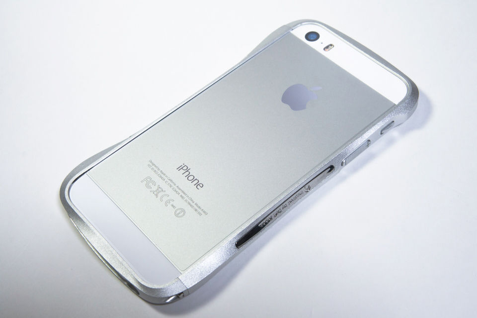 Iphone 5 5s用バンパー Deff Cleave Aluminum Bumper Mighty2 レビュー おshinoブ