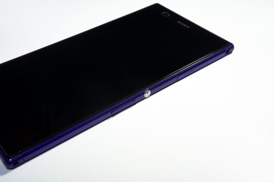 6.4インチ ファブレット Sony Xperia Z Ultra レビュー その1 : おShinoブ