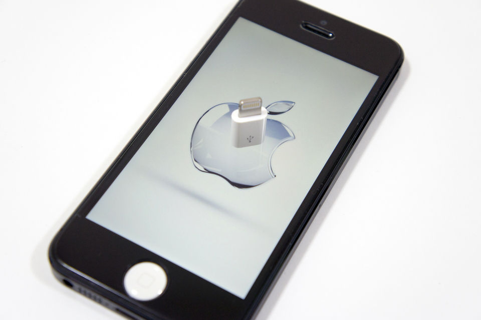 Apple純正 Lightning Micro USBアダプタ レビュー : おShinoブ