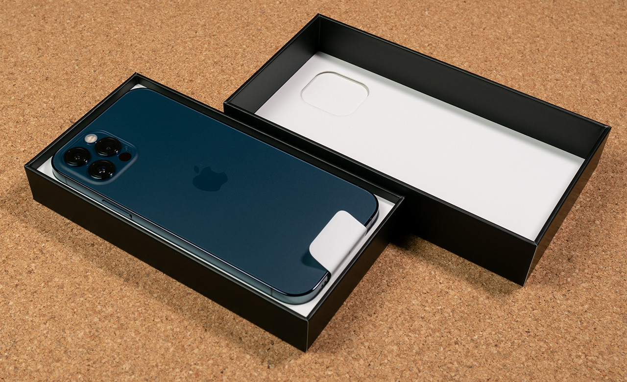 iPhone 12 Pro レビュー 第1回:外観チェック : おShinoブ iPhone 12 Pro レビュー 第1回:外観チェック : おShinoブ
