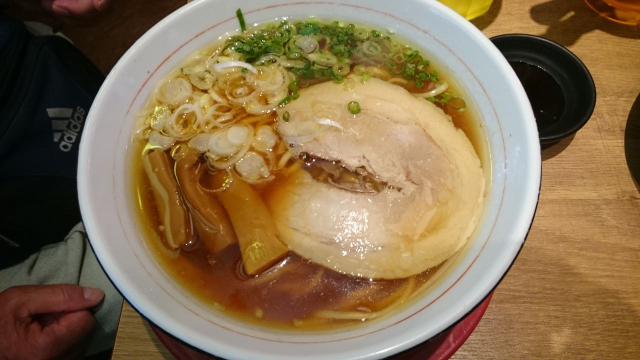 もりずみキッチン の大盛り醤油全部のせ麺 東京人のグルメ巡り 練馬区在住