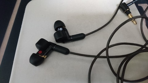 2019-01-03 00.33.26●