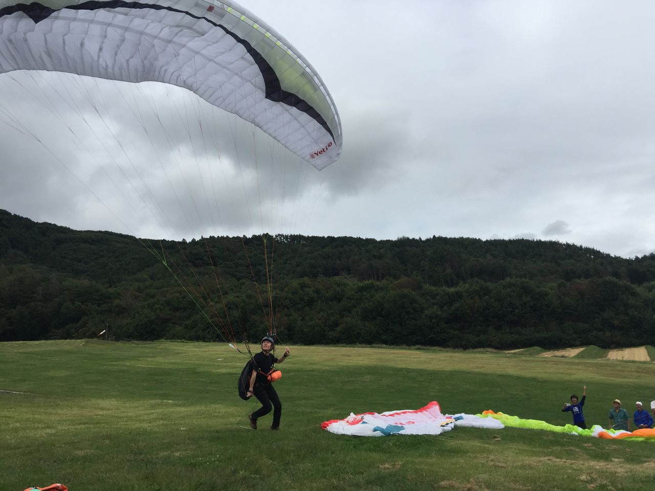 Gin Gliders Yeti 躍動！】Hike&Fly 鉄人デモレース・レポート③ 