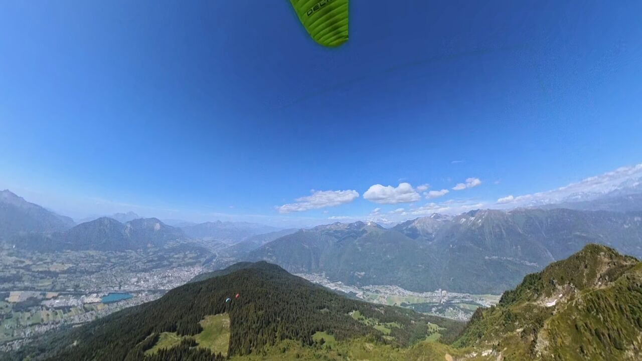 VID_20260615_163234_00_366_2026-06-16_02-14-32_�����꡼�󥷥�å�