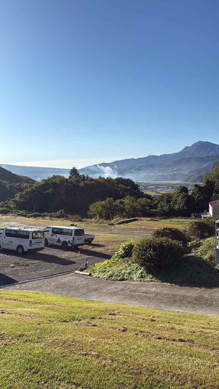 4DAFB1F0-C43D-4457-B2E0-029B73FEFB4E