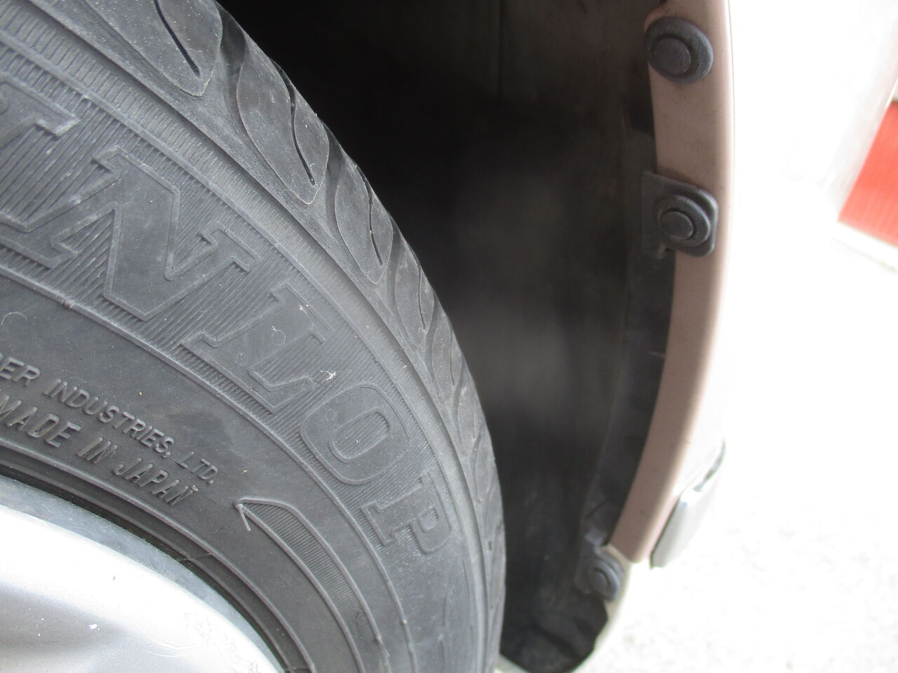 ダイハツ ムーヴキャンバス ｌａ８００ｓ リアバンパー交換 新生オート飯能 みんなのブログ