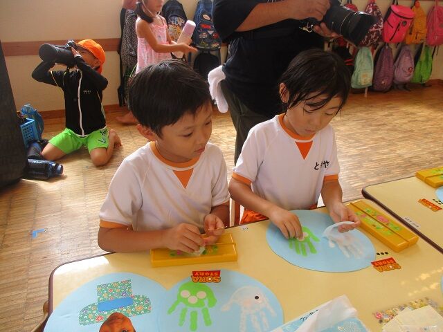 そら組 うちわ制作編 だきしめ保育園 さわやか 日記