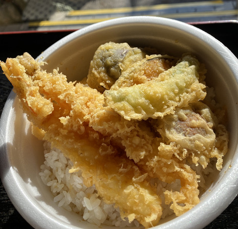 丼