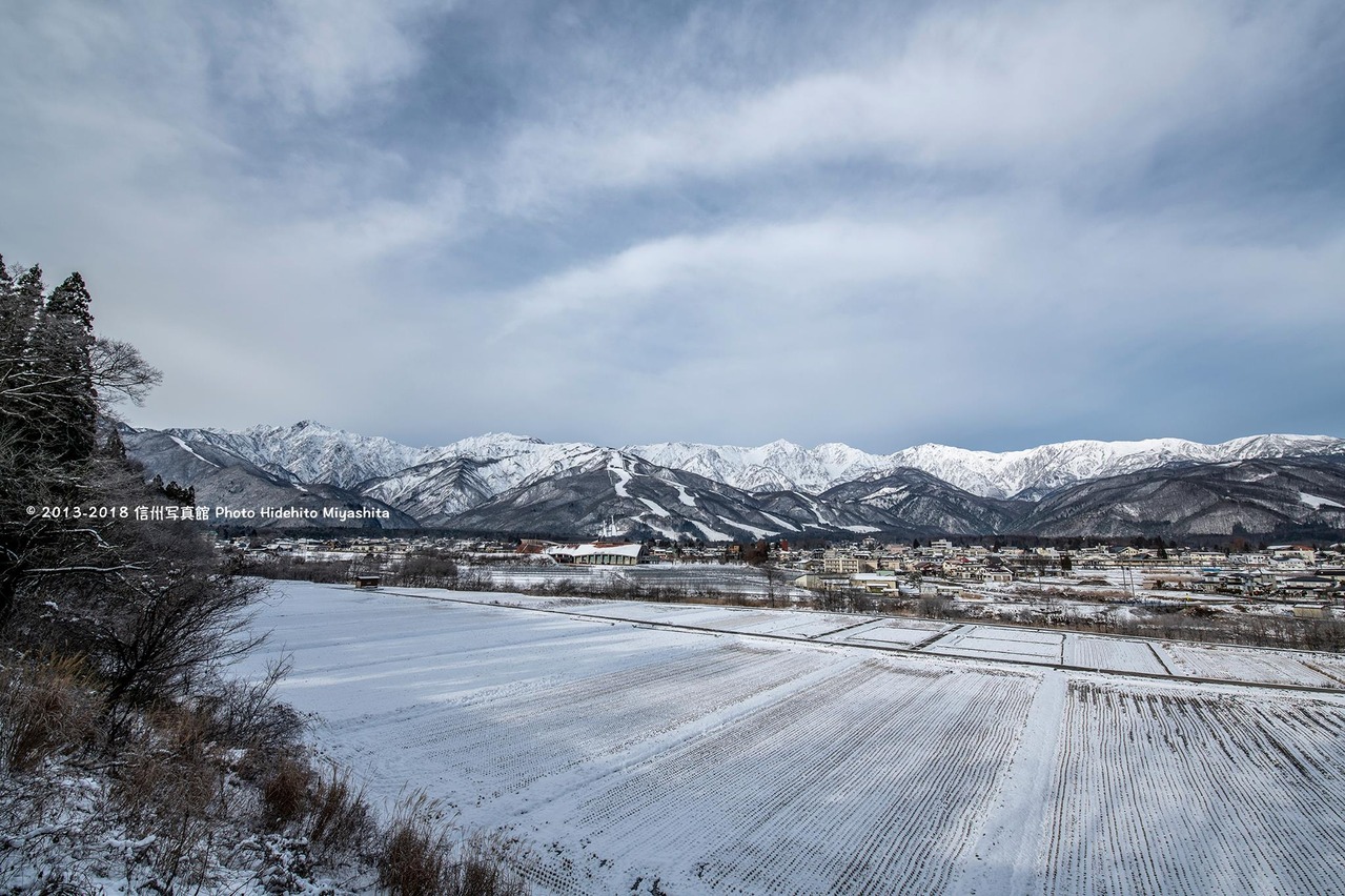 少し雪化粧した白馬村