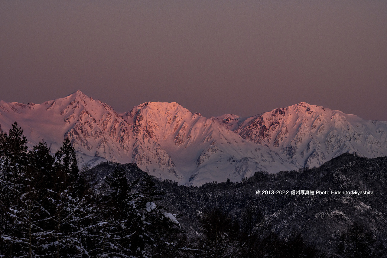 染まる白馬三山_20220122-_DSC6920