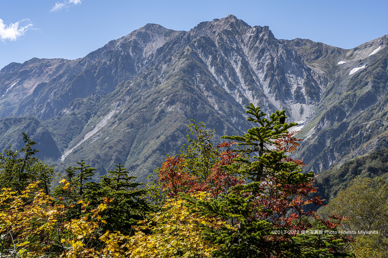 白馬鑓ヶ岳と杓子岳_20220930-_DSC9029