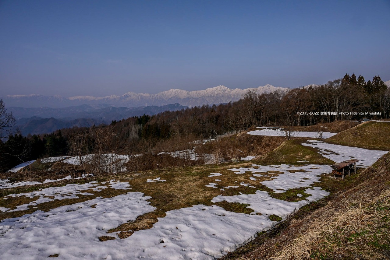 雪も溶けて