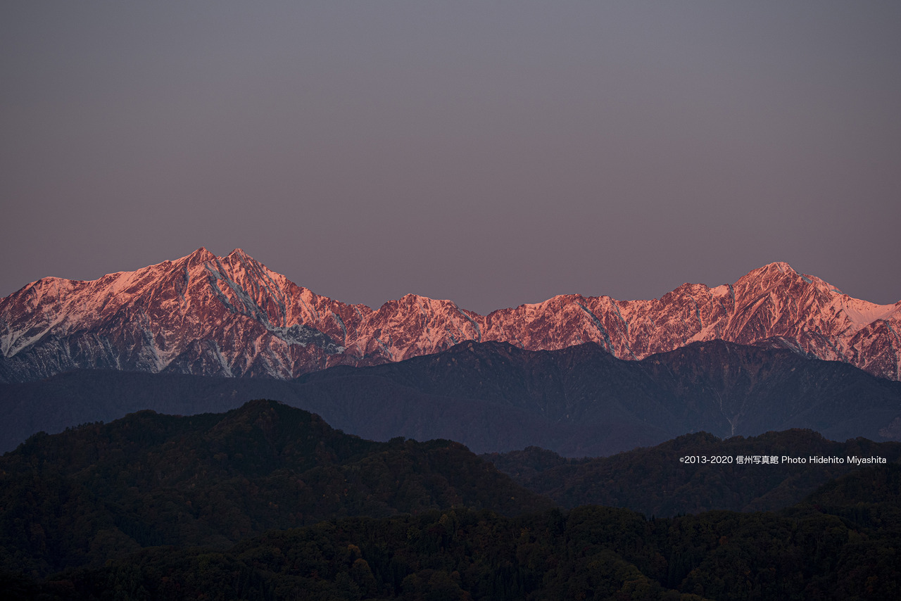 鹿島槍と五竜が染まる_20201031-_DSC4895-2