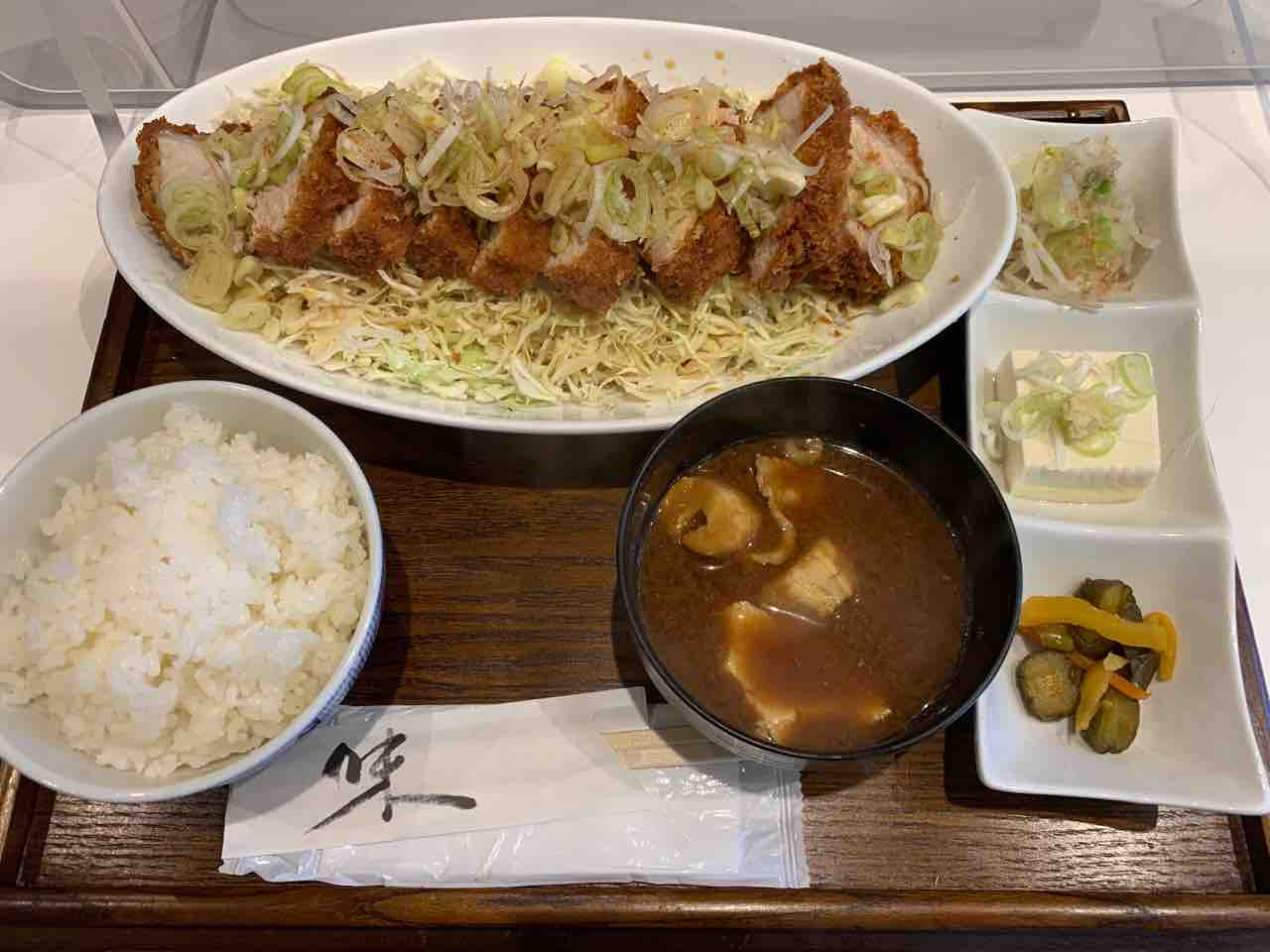 赤坂 閉店 ままやの和風トンカツ さっぱり味で超ボリューミー クリーミーの溜池山王 赤坂 六本木 虎ノ門 新橋周辺の美味しいランチブログ 赤坂 閉店 ままやの和風トンカツ さっぱり味で超ボリューミー クリーミーの溜池山王 赤坂 六本木 虎ノ門 新橋周辺の美味しいランチブログ