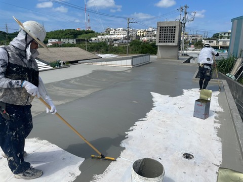 LINE_ALBUM_嘉数邸屋上西側壁断熱遮熱工事_221013_116