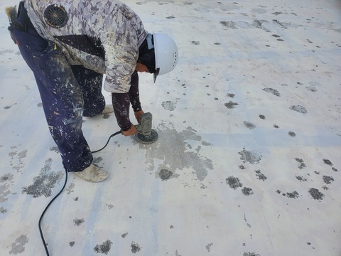 LINE_ALBUM_嘉数邸屋上西側壁断熱遮熱工事_221013_56