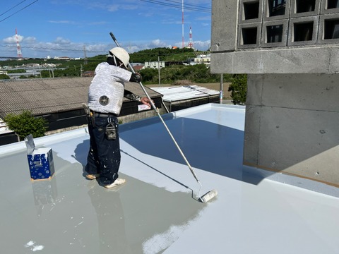 LINE_ALBUM_嘉数邸屋上西側壁断熱遮熱工事_221013_117