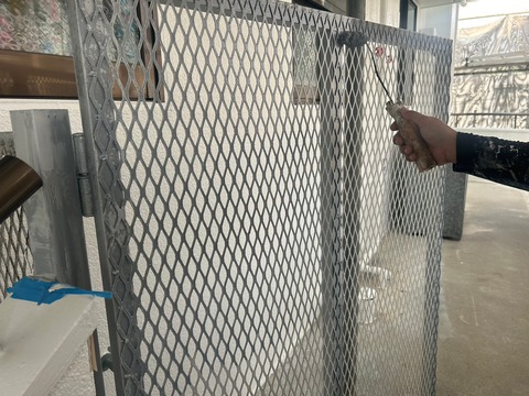 LINE_ALBUM_知念様二世帯住宅塗替え工事プランB_230424_11_0