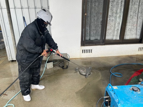 LINE_ALBUM_知念様二世帯住宅塗替え工事プランB_230424_171