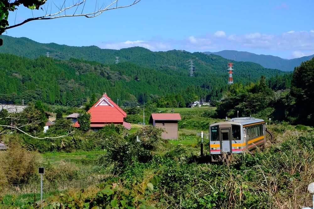 因美線 鳥取－智頭－津山・サイクリング 後半 : 吉野川のほとりから