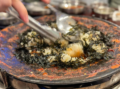 「とびこチャーハン」は、チュクミを食べ終えた鍋で作ってくれます