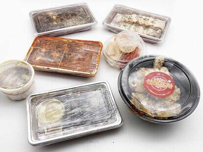 『新大久保韓国横丁』に入る4店舗で合計5種の韓国料理をテイクアウト