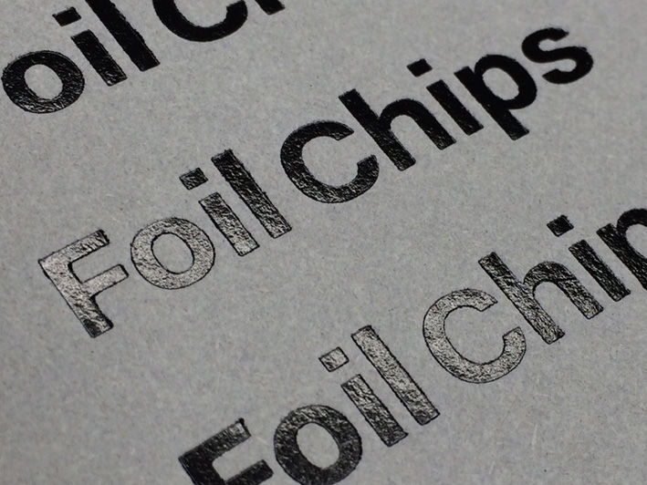 箔の見本帳 Foil Chips の全貌を明かす その1 凸100歳のシール屋のブログ凸