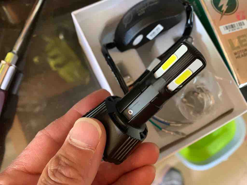 DRZ400SM 暗いヘッドライトを純正レンズのままLED化 / POOPEE PH8